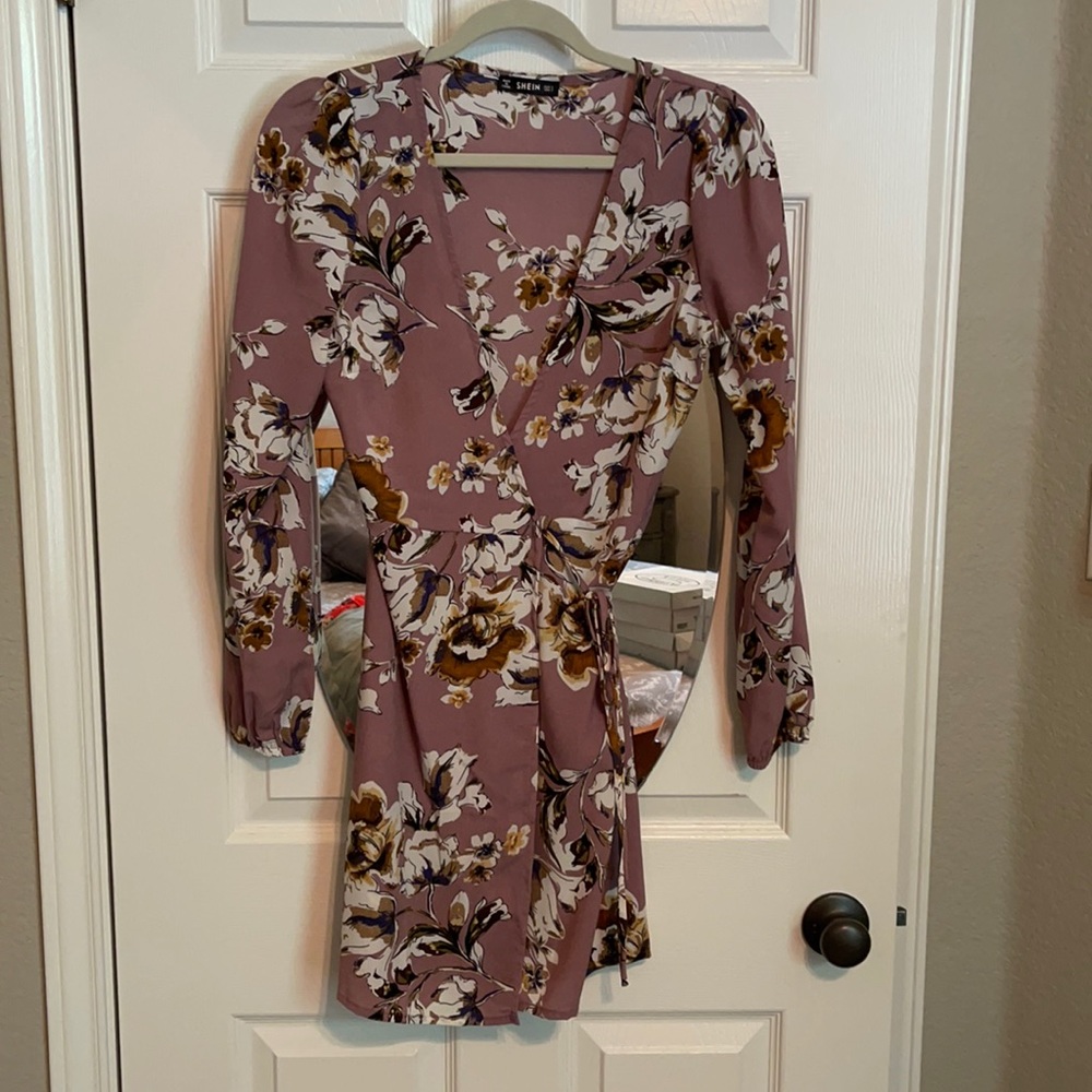 Floral wrap dress, sz S